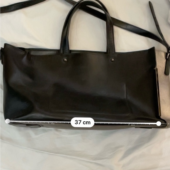 Stuart Weitzman Black /Silver Leather Tote - Picture 8 of 10